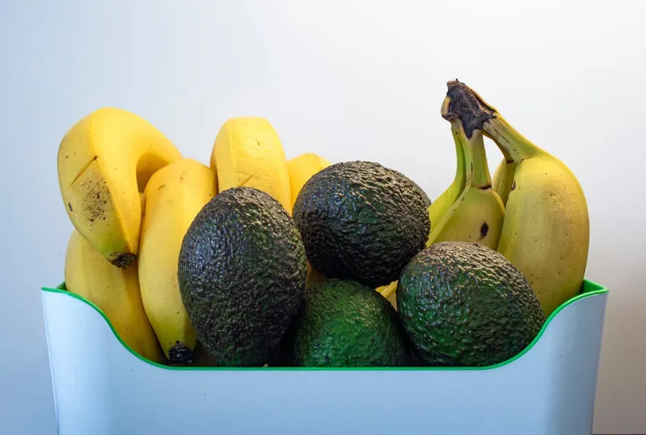 Avocados, Bananas, and Potatoes: Your Everyday Produce Under Siege (Image Credits: Pexels)