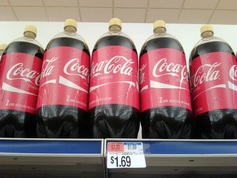 Where to Find Yellow Cap Coke and How Long It Lasts (joyosity, Flickr, CC BY 2.0)