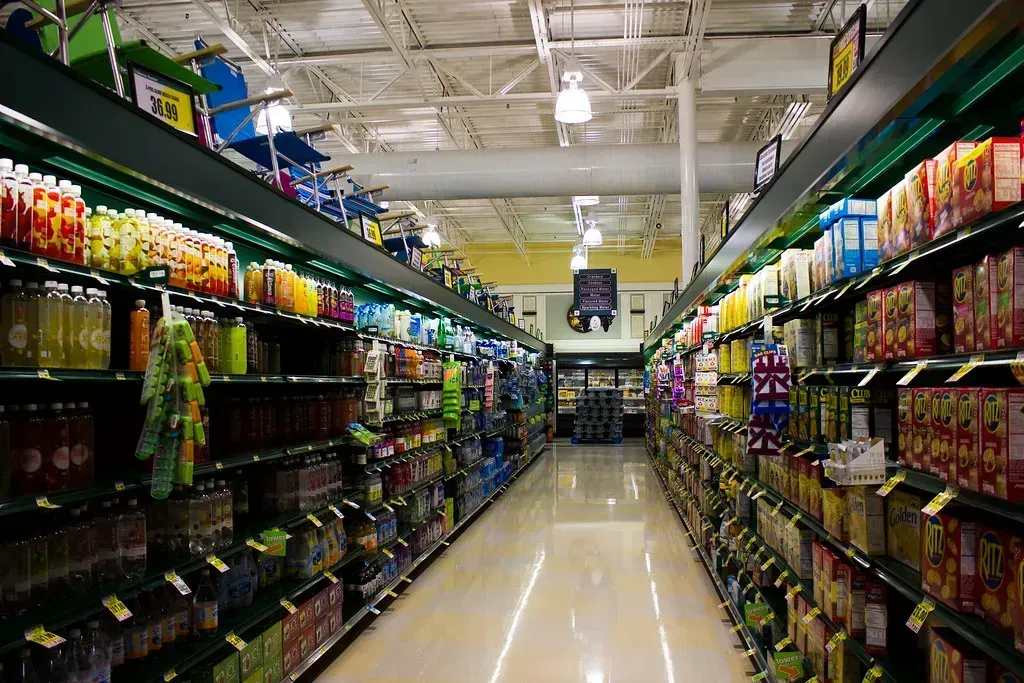 1. Ultra-Processed Foods Hiding in Plain Sight (virginiaretail, Flickr, CC BY 2.0)