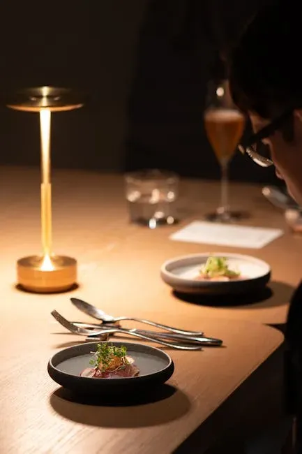 6. Book a Reservation Early, Not During Peak Hours (Image Credits: Pexels)