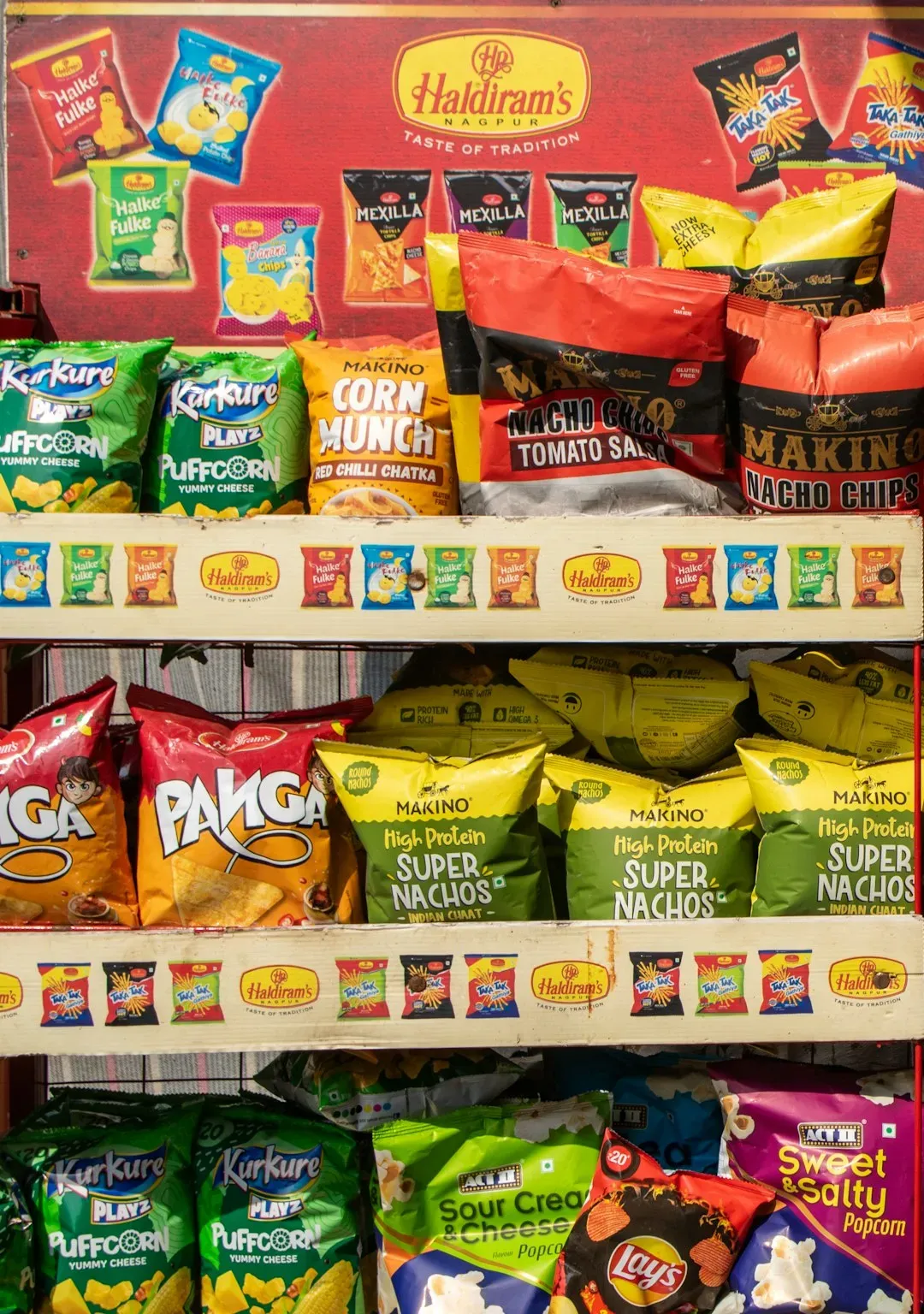 India: The Daily Ultra-Processed Snack Epidemic (Image Credits: Unsplash)