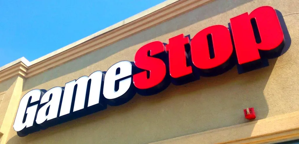 GameStop: Hundreds More Stores Shutting Down (JeepersMedia, Flickr, CC BY 2.0)