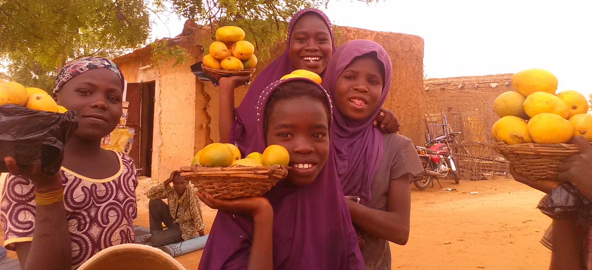 Understanding Privilege Through Empty Plates (Image Credits: Wikimedia)