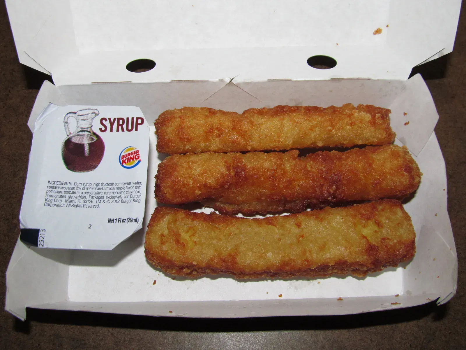 8. French Toast Sticks With Syrup Cups (Image Credits: Wikimedia)