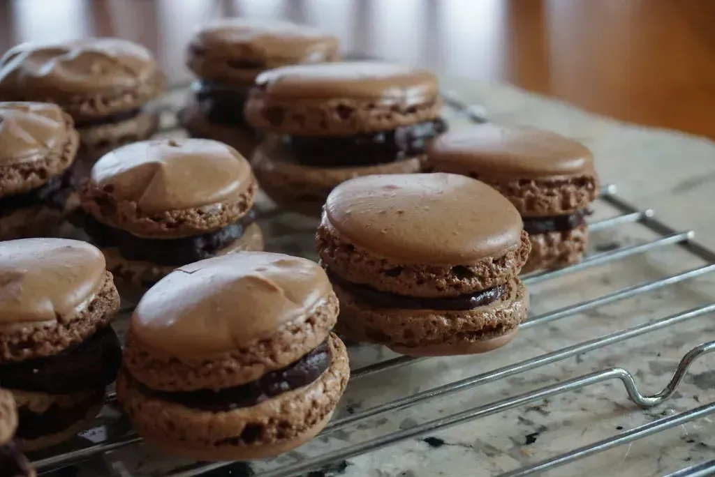 2. French Macarons, Paris (katerha, Flickr, CC BY 2.0)