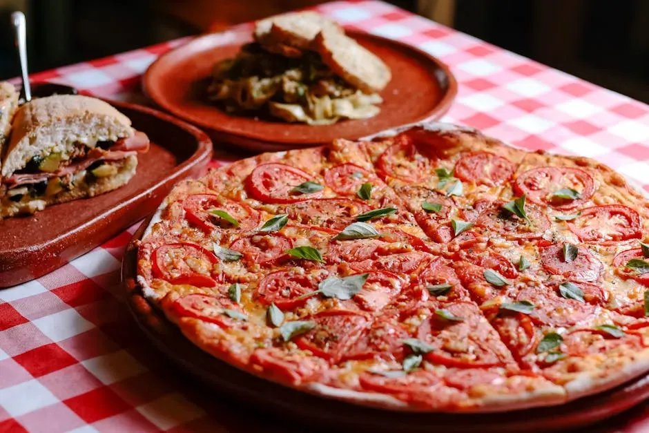 6. Pizza in America Predates Most People's Grandparents (Image Credits: Pexels)