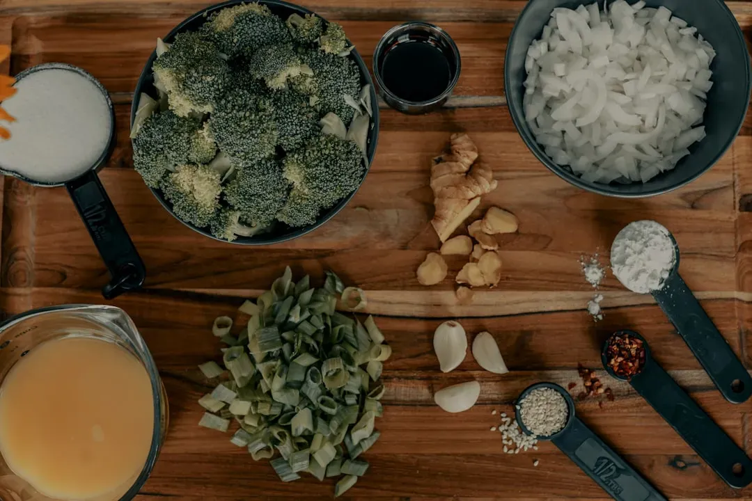 Method 1: Ingredient Prep Instead of Full Meal Prep (Image Credits: Unsplash)