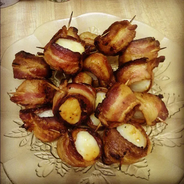 Rumaki Wrapped in Bacon (Image Credits: Flickr)