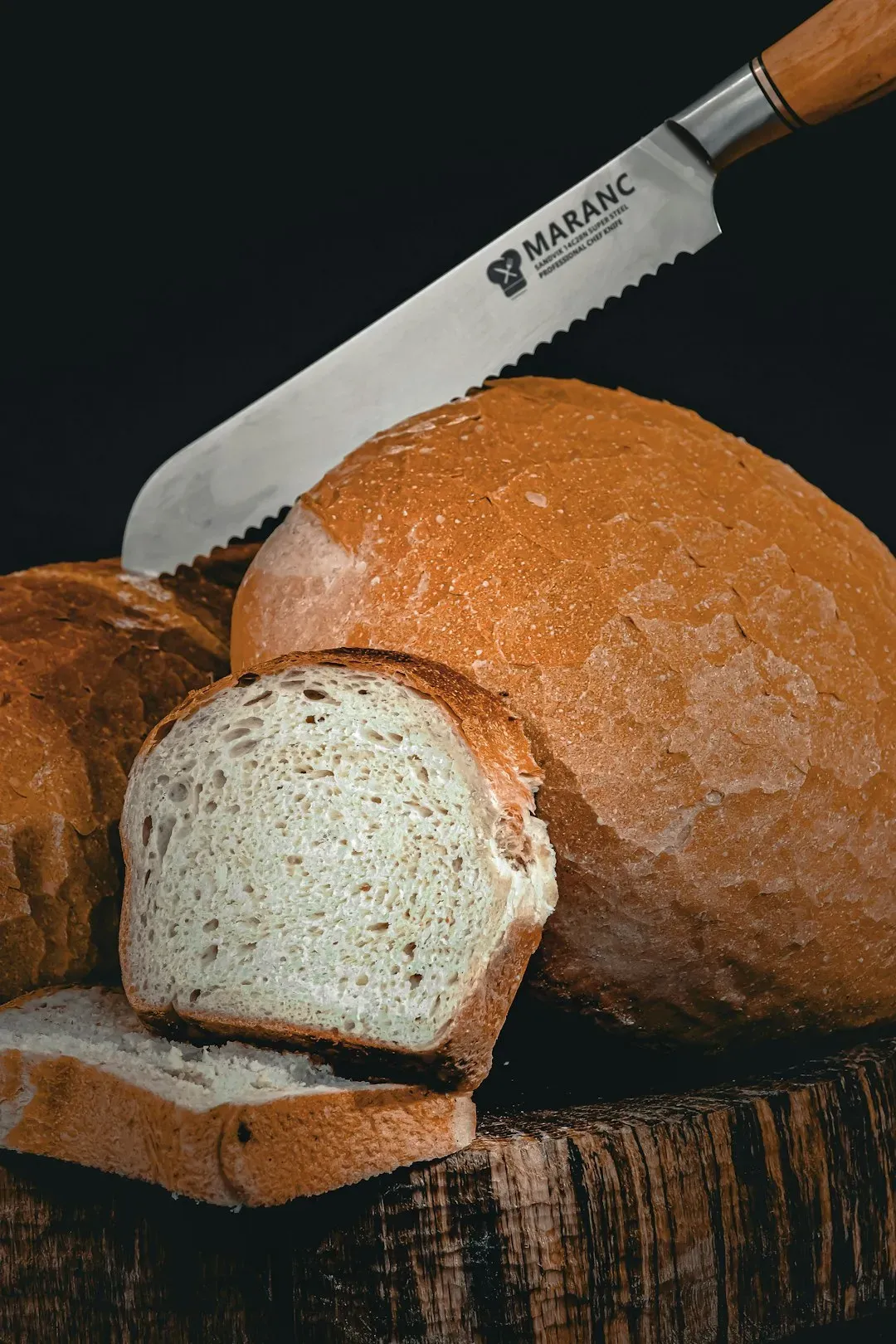 The Serrated Bread Knife: Not Just for Bread (Image Credits: Unsplash)
