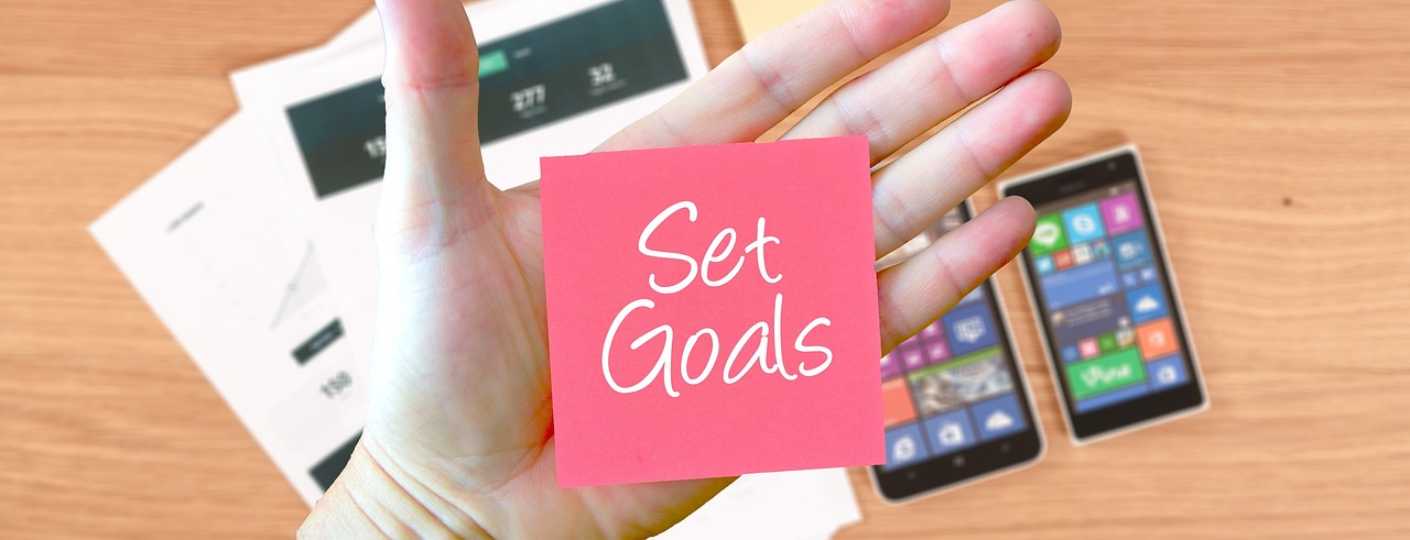 Set Clear Goals and Priorities (image credits: pixabay)