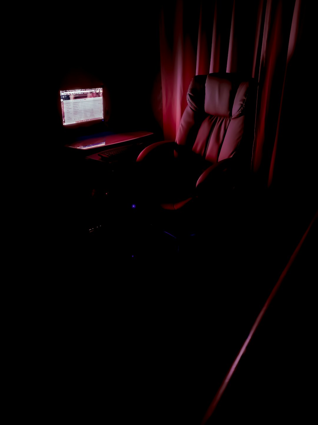 Authenticity Lost: Movies Made for Algorithms (image credits: unsplash)