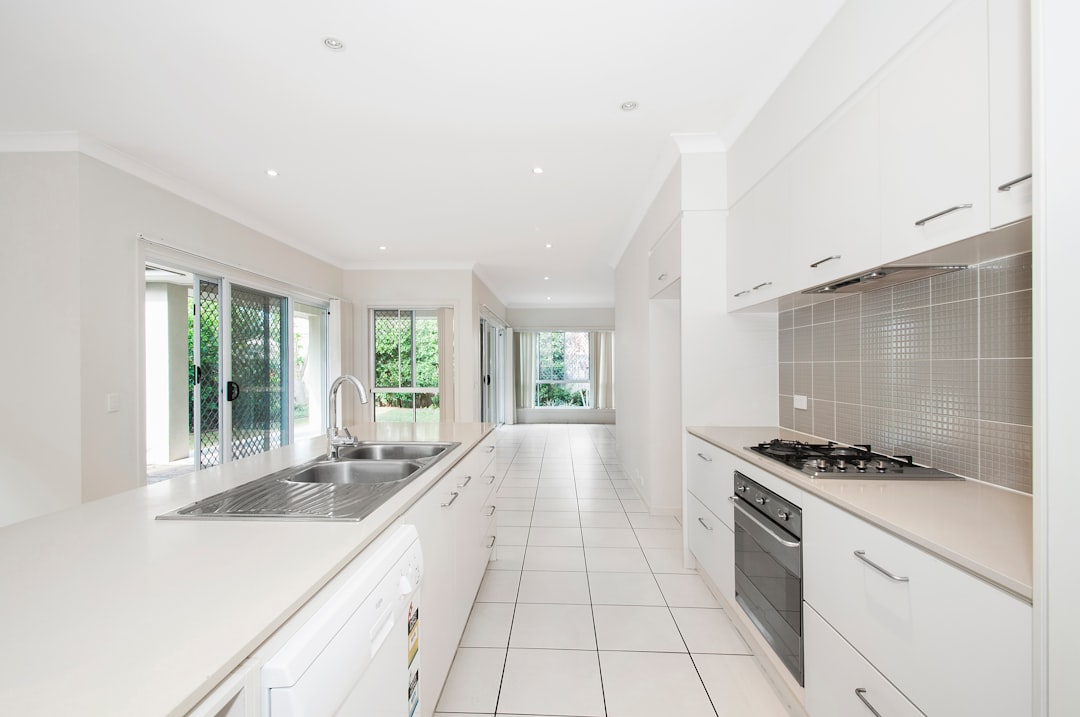 All-White Kitchens (image credits: unsplash)