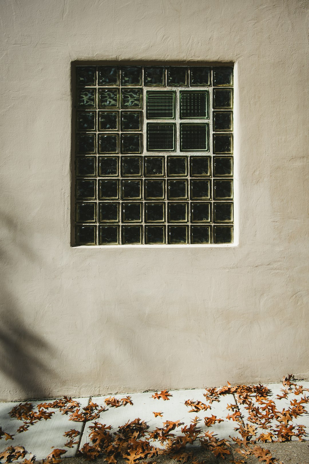 Glass Block Walls: A Trend That’s Lost Its Shine (image credits: unsplash)