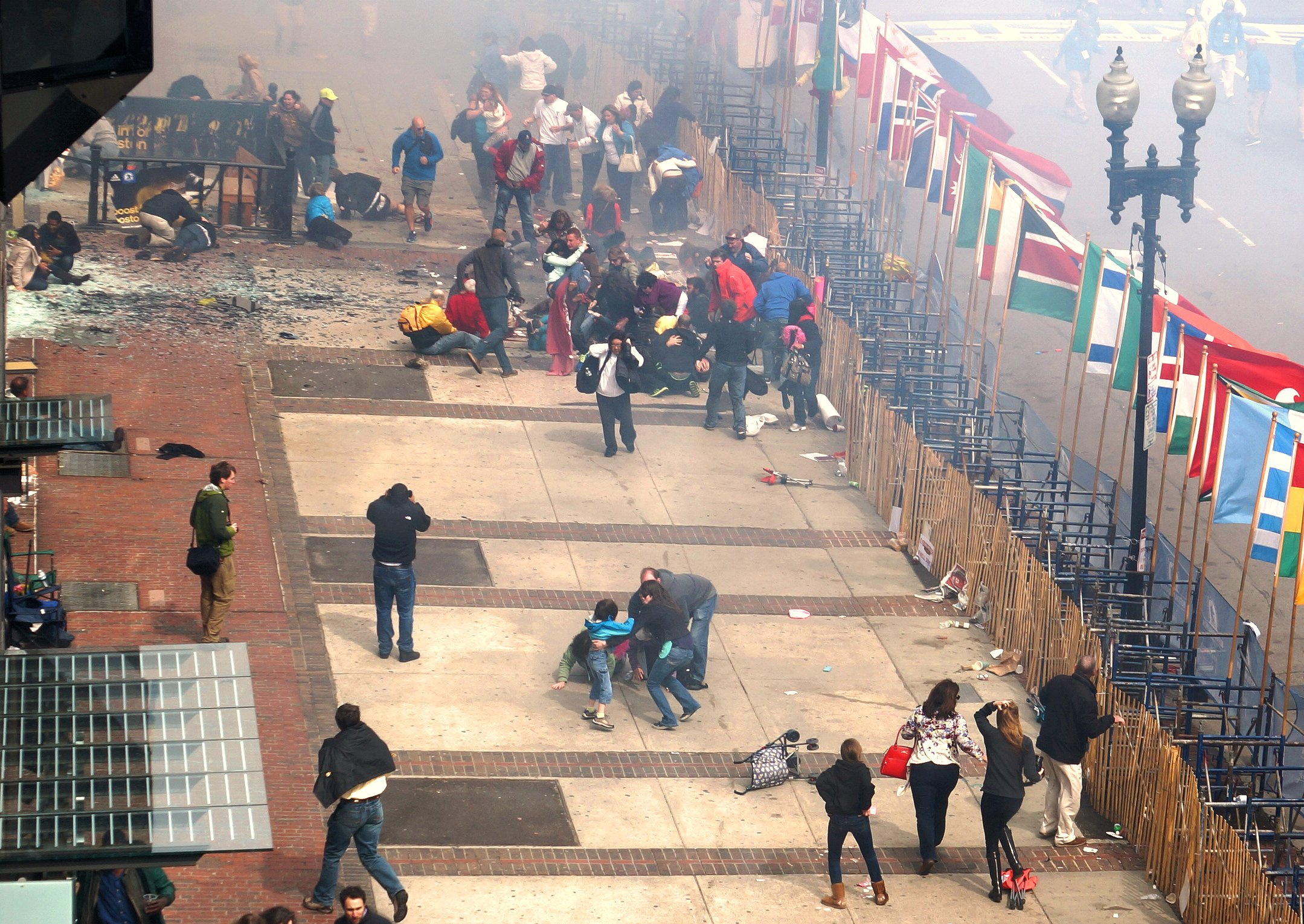 The Boston Marathon Bombing in “Patriots Day” (image credits: wikimedia)