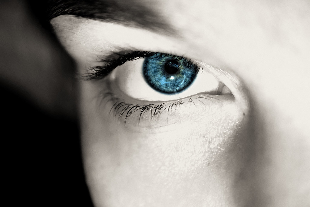 Age-Related Mood Changes and Eye Color (image credits: flickr)