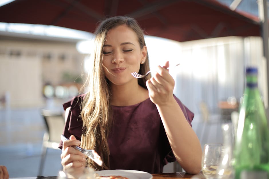 9. You Savor Food Instead of Scarfing It (image credits: pexels)