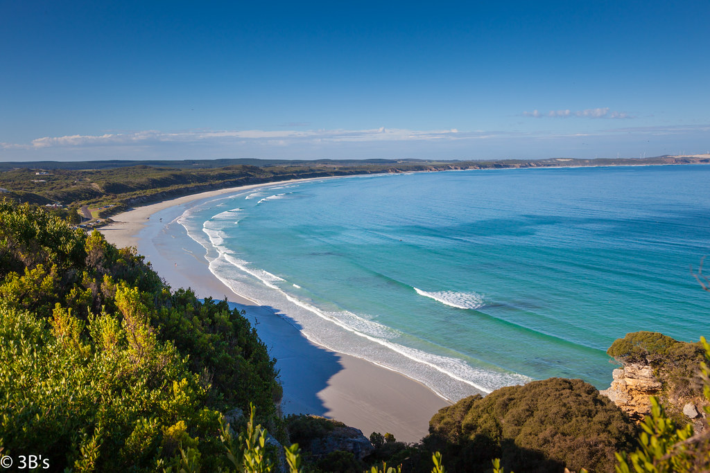 Australia: The Laid-Back Giant That Still Makes the Cut (image credits: flickr)