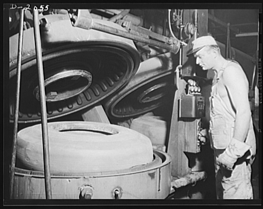 Vulcanized Rubber: The Stormy Solution (image credits: wikimedia)