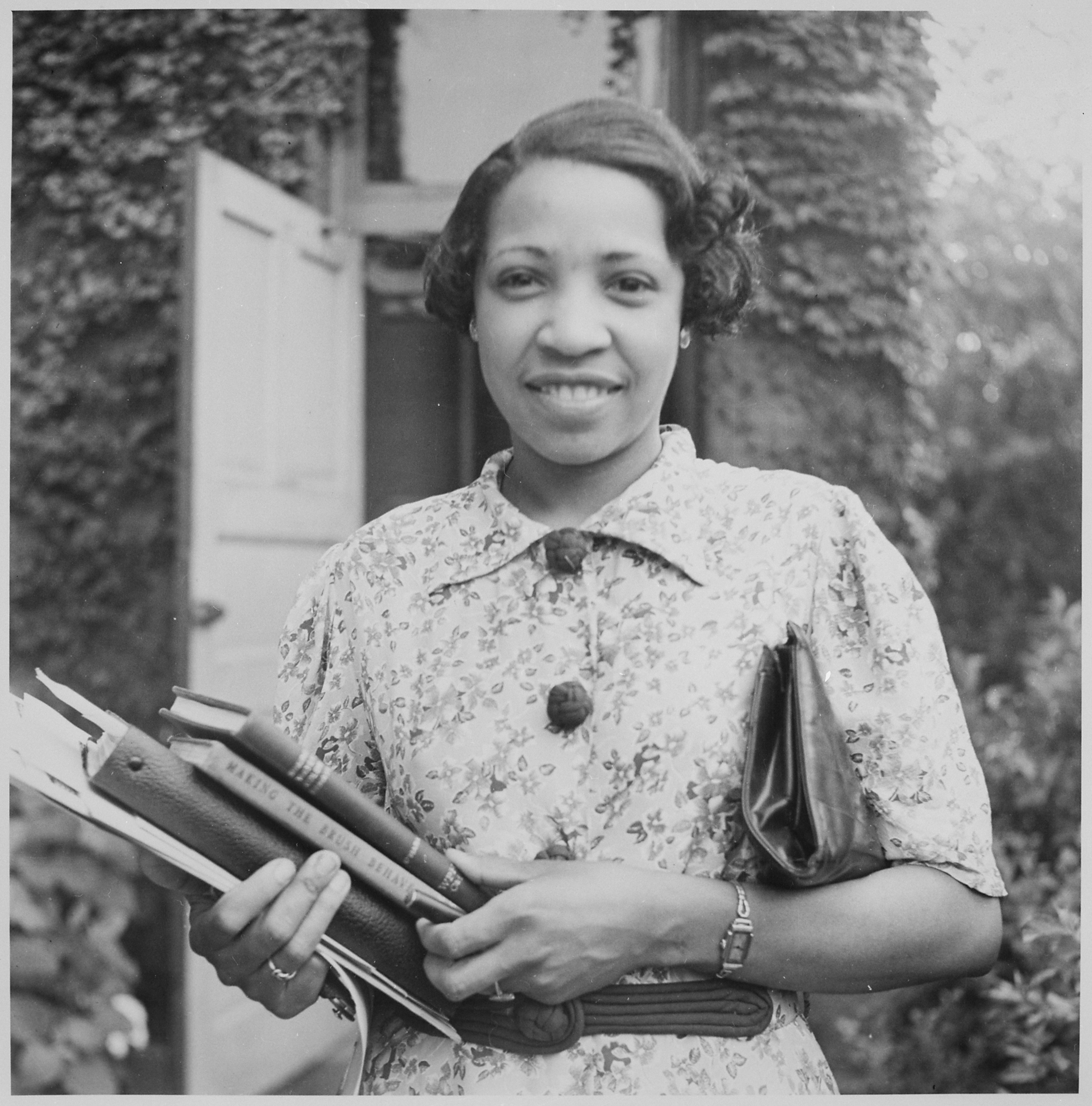 Loïs Mailou Jones: The Harlem Renaissance Visionary (image credits: wikimedia)