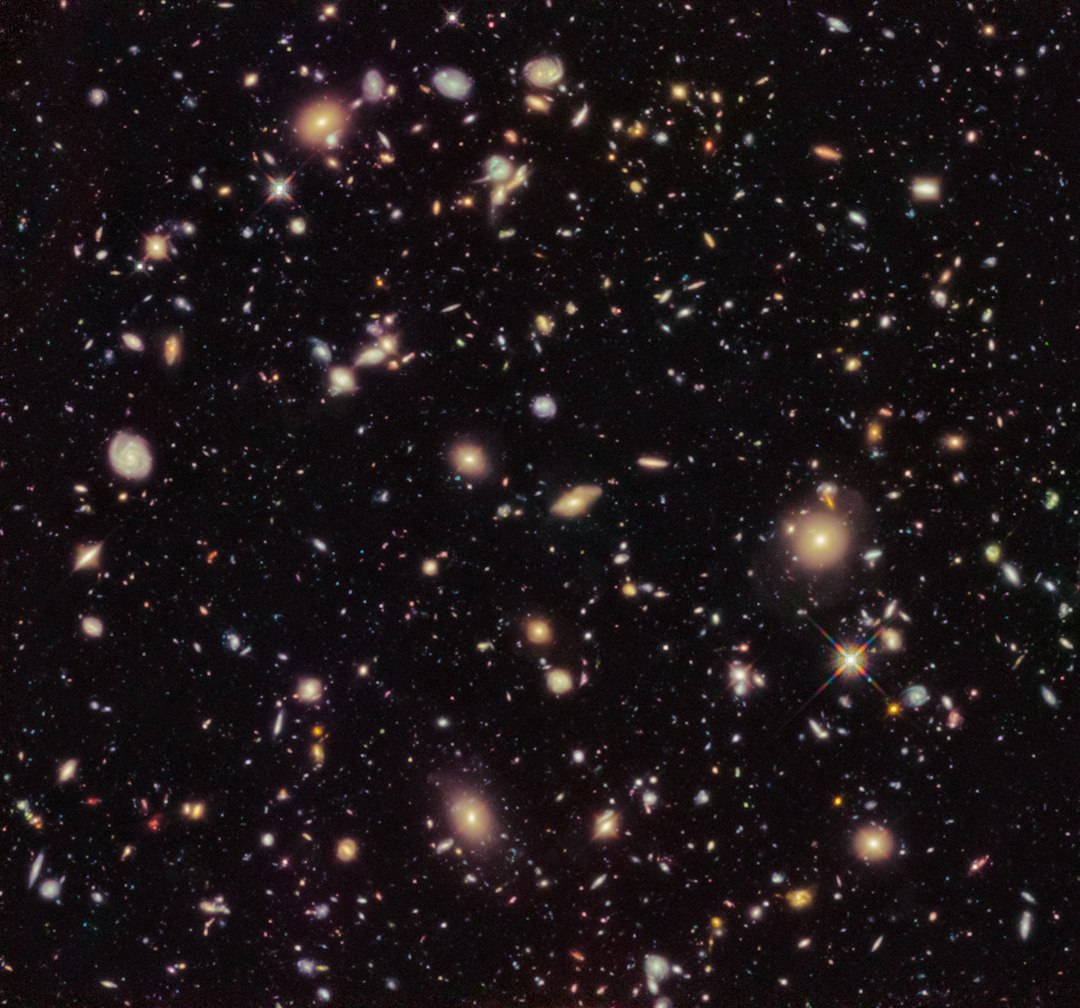 The Deep Field: Hubble’s Glimpse Back in Time (image credits: unsplash)