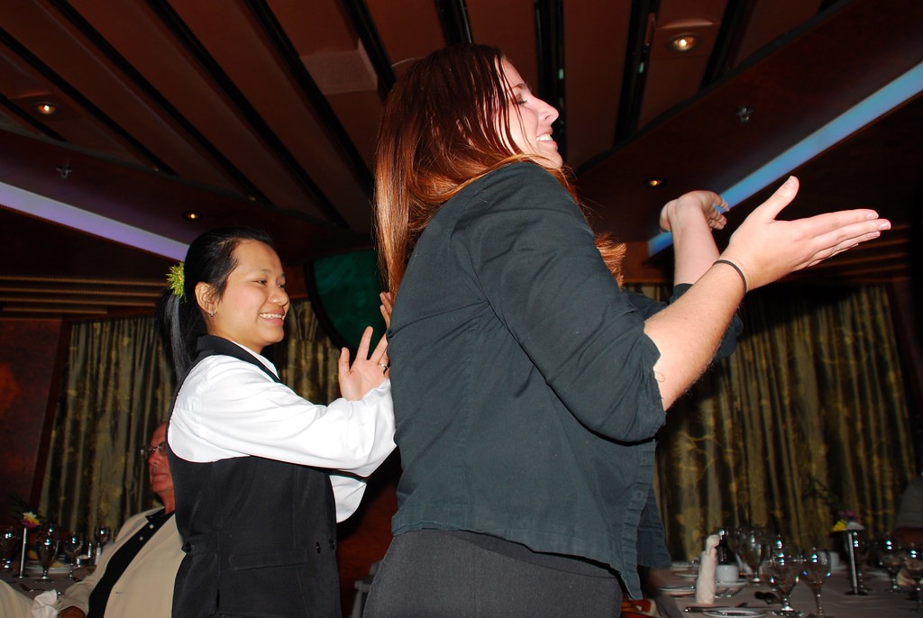 Los Del Río’s “Macarena”: The Dance Craze That Swept the World (image credits: flickr)