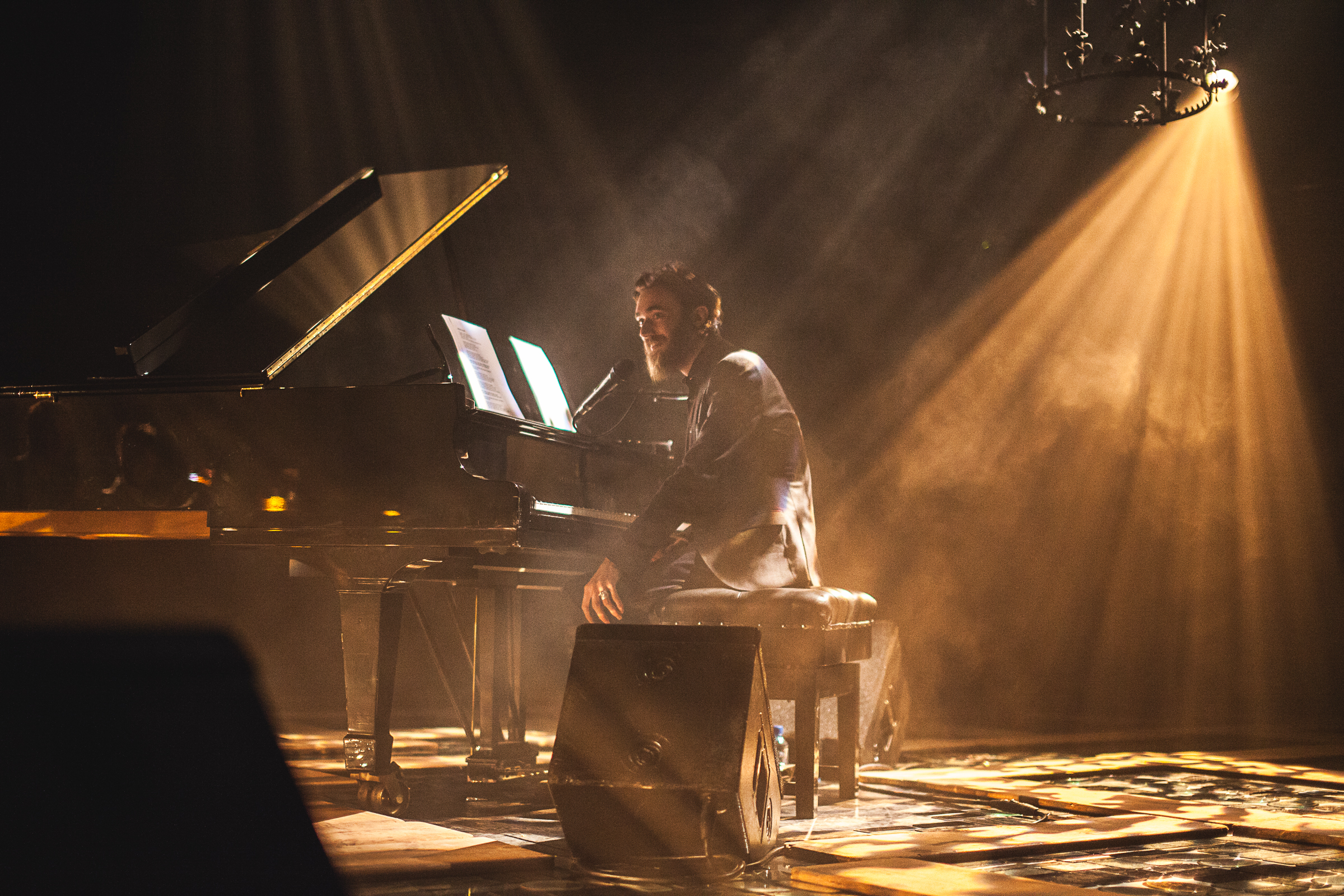 Raw Emotion: “Hallelujah” by Leonard Cohen (and Jeff Buckley) (image credits: wikimedia)