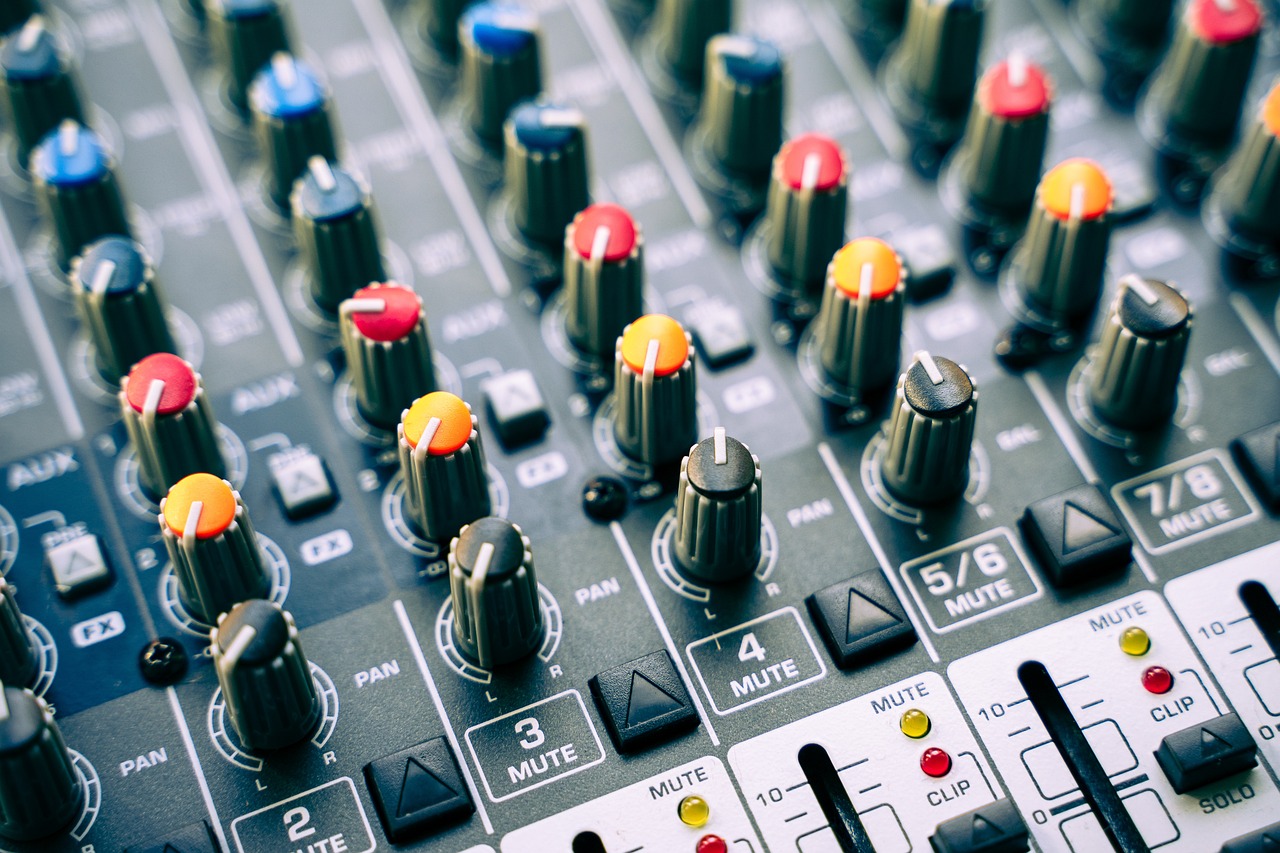 Beck's Loser Started as Random Studio Nonsense (image credits: pixabay)