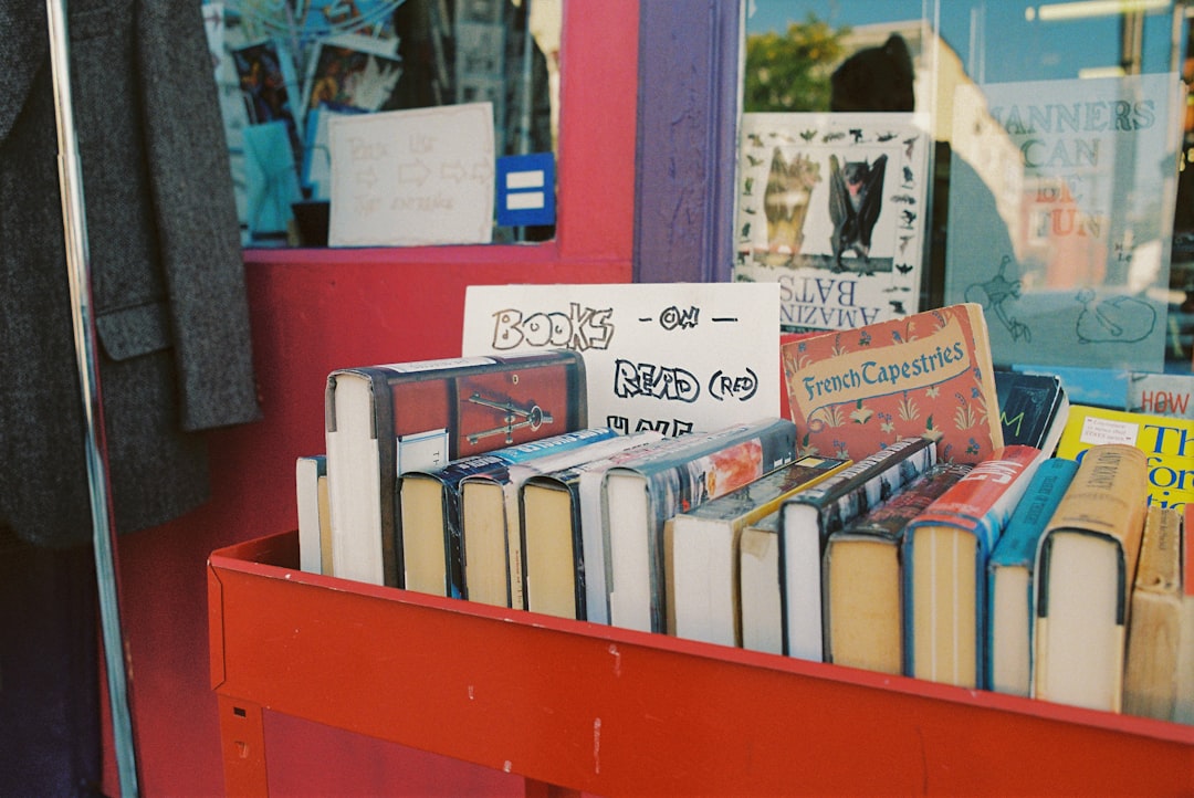 Lady Chatterley's Lover – Lawrence's Scandalous Romance (image credits: unsplash)