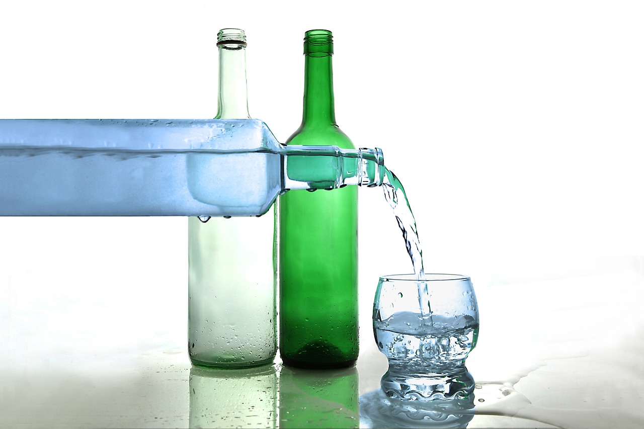 Drinking “Beauty Water” (image credits: pixabay)