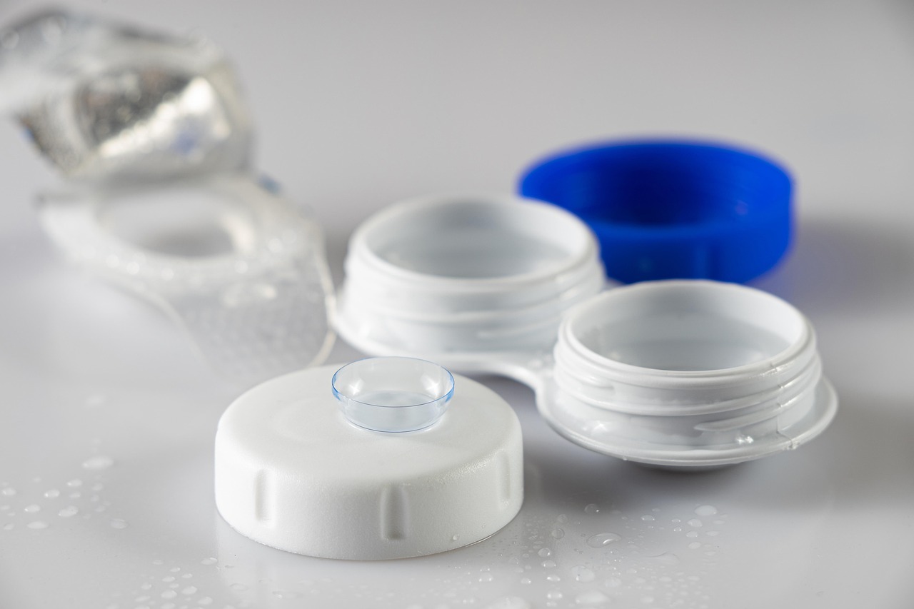 Contact Lenses That Give You Super Vision (image credits: pixabay)