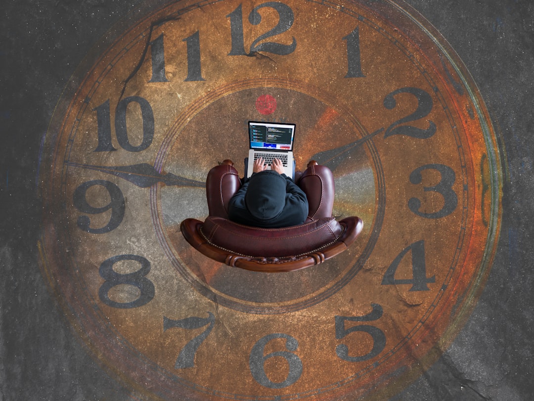 The 23-Minute Recovery Time That's Destroying Your Day (image credits: unsplash)