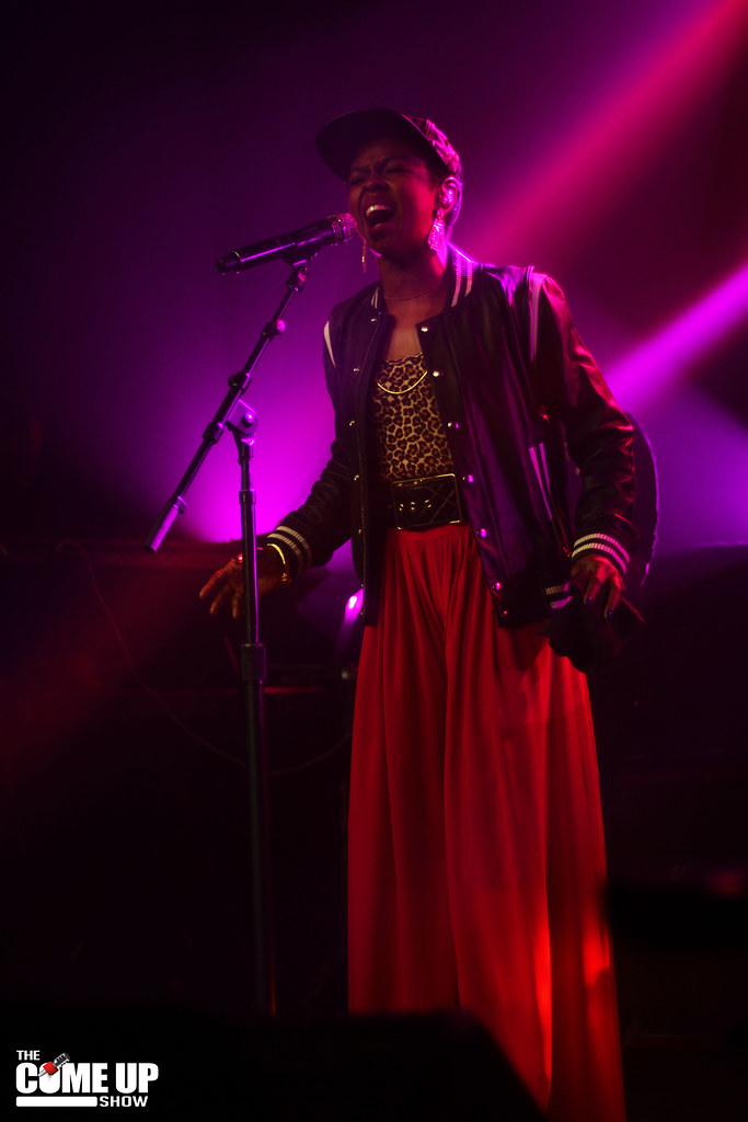 Lauryn Hill - The Queen Who Chose Solitude Over Stardom (image credits: flickr)