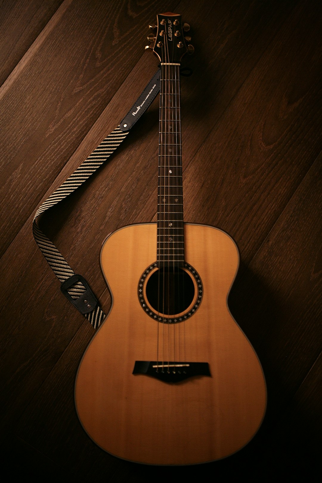 Every Rose Has Its Thorn - Poison (1988) (image credits: unsplash)