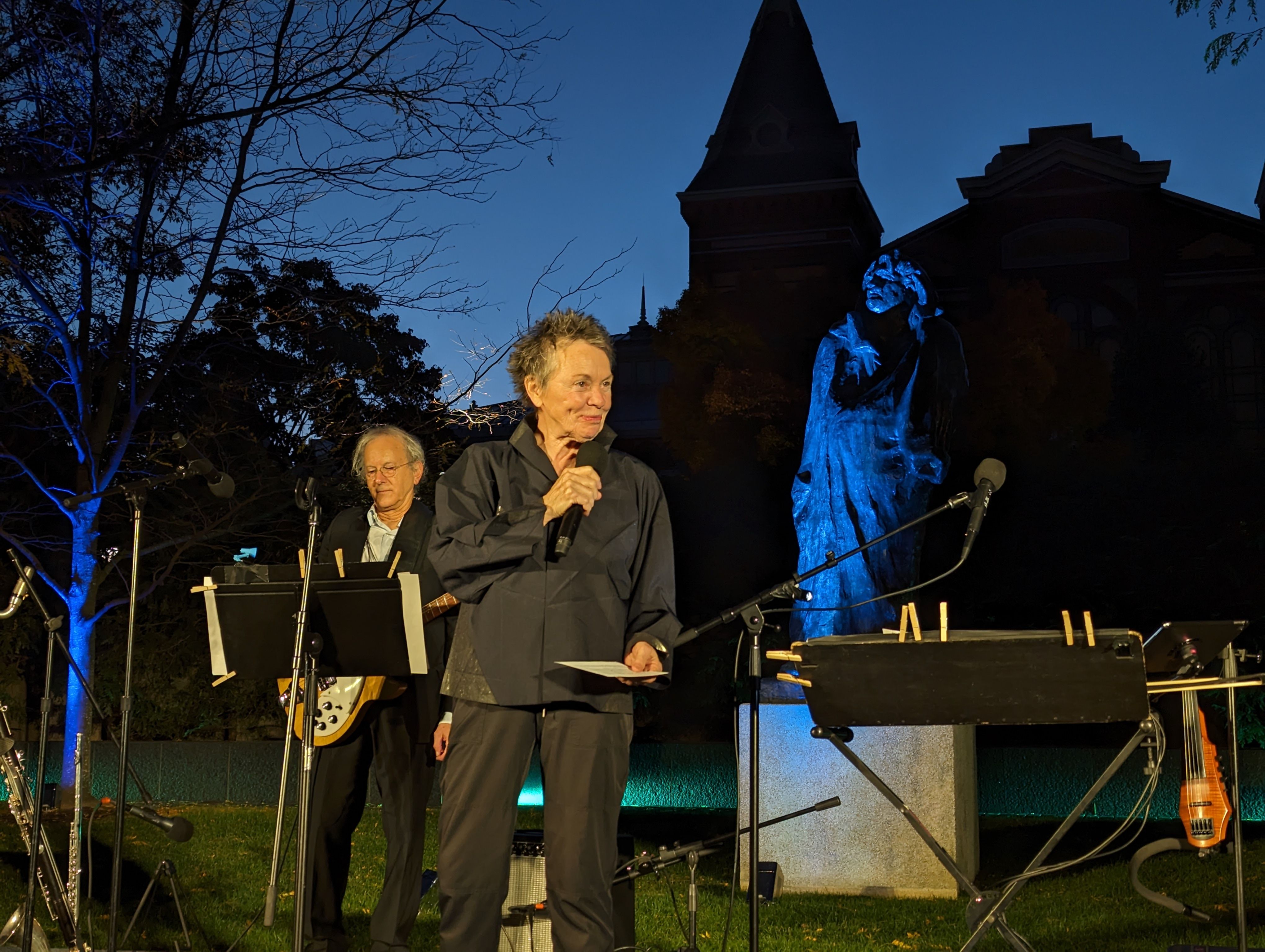Laurie Anderson – Big Science (1982) (image credits: wikimedia)