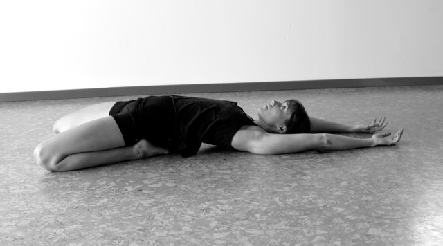 Yin Yoga: The Art of Stillness (image credits: wikimedia)
