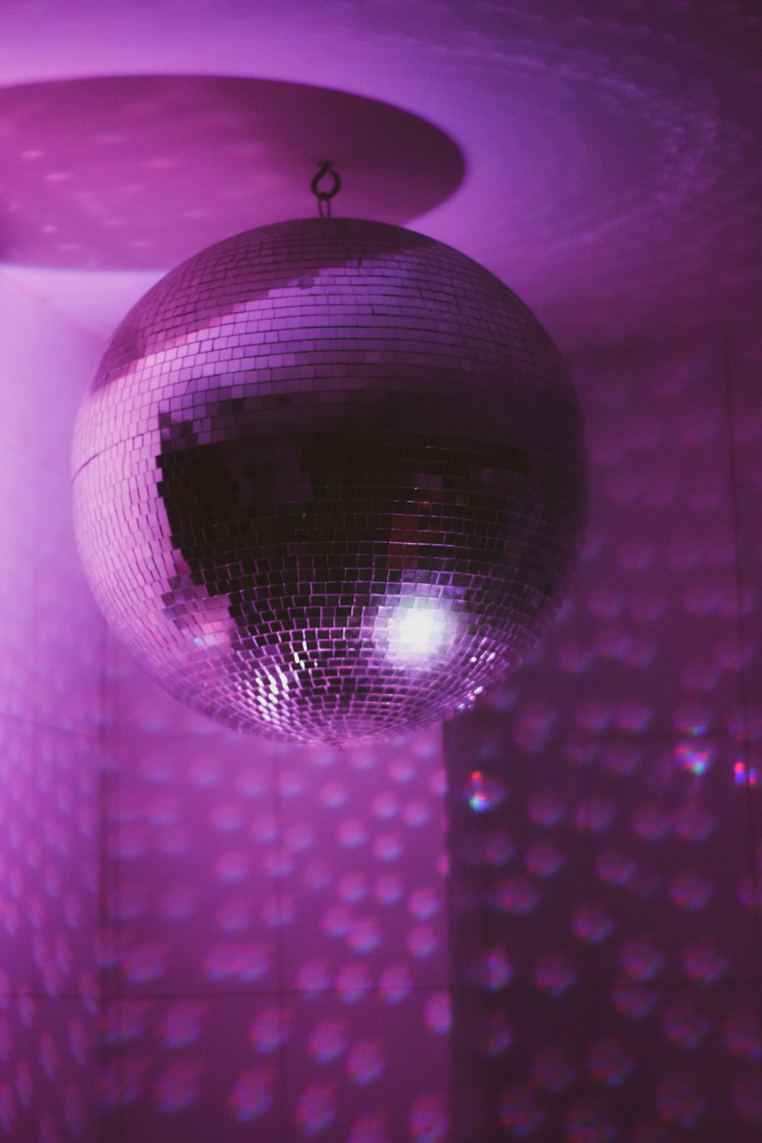 Dolly Parton's Disco Experiment (image credits: unsplash)