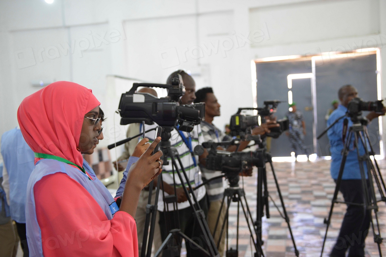 Operation Mockingbird: Media Manipulation by the CIA (image credits: rawpixel)