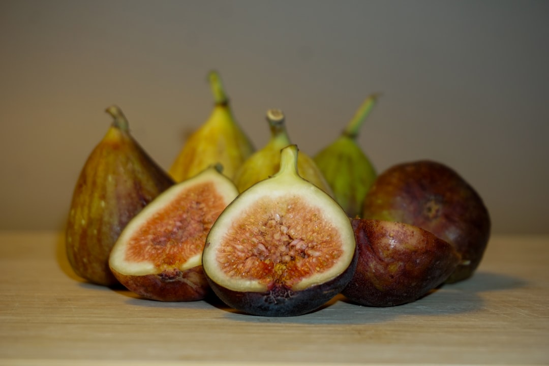 Figs: Fresh or Dried Fructose Bombs (image credits: unsplash)