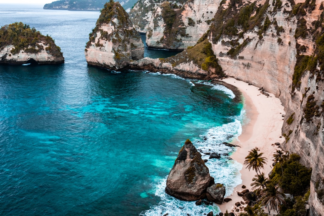 Indonesia: Island Paradise with Pocket-Friendly Prices (image credits: unsplash)