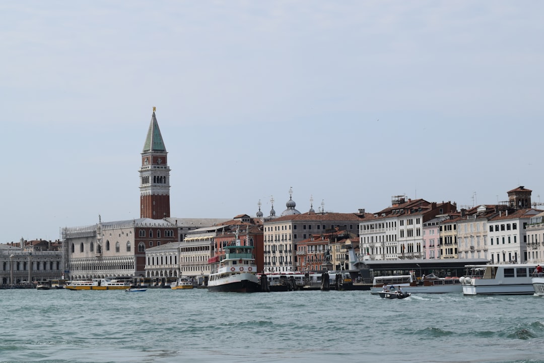 Venice Takes the Lead with New Tourist Taxes (image credits: unsplash)