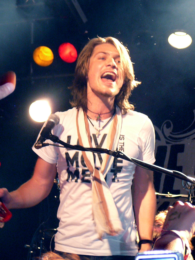 MMMBop – Hanson (image credits: flickr)