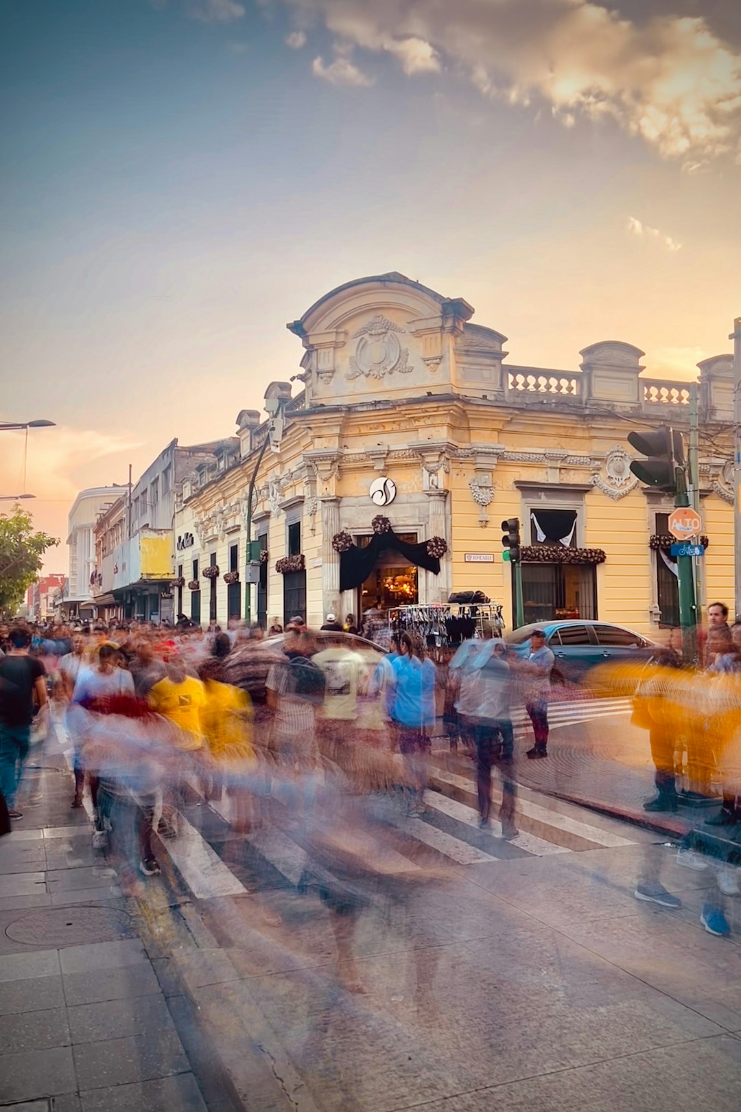 Guatemala: Central America's Hidden Gem for Frugal Living (image credits: unsplash)