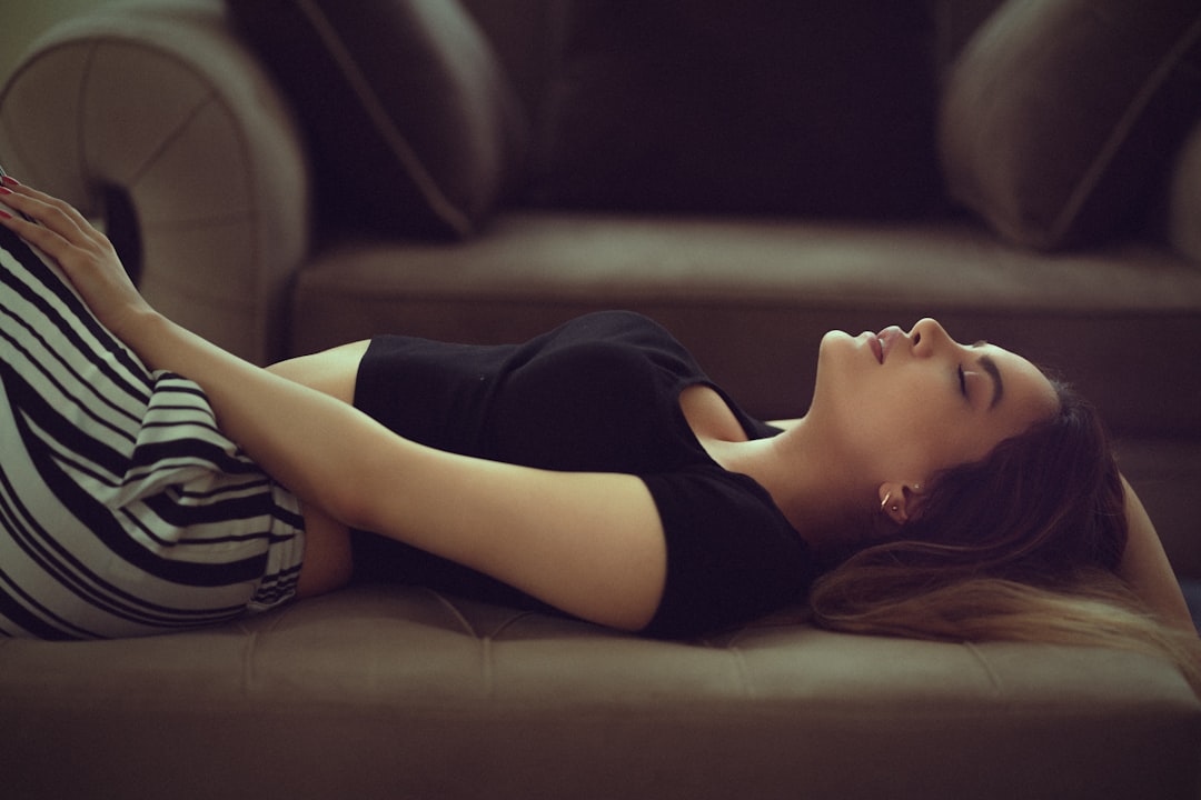 Swiping Left and Right: Why the Apps Are Wearing Us Down (image credits: unsplash)