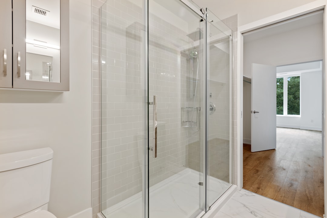 Frameless Glass Showers: Losing Their Edge (image credits: unsplash)