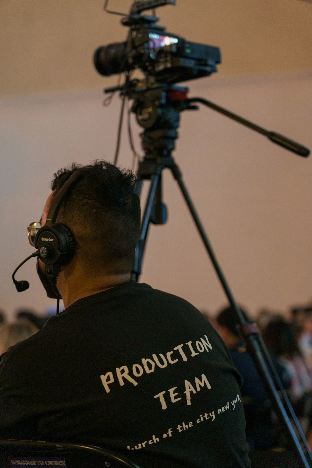 Director Joe Carnahan Brings Personal Miami Police Experience (image credits: unsplash)