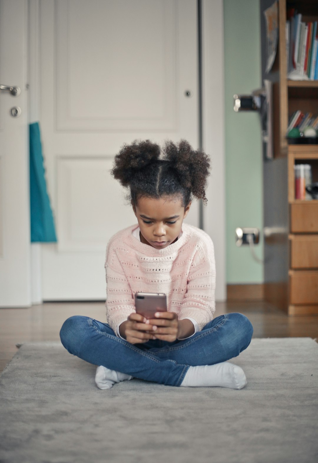 When Children Start Their Digital Journey (image credits: unsplash)