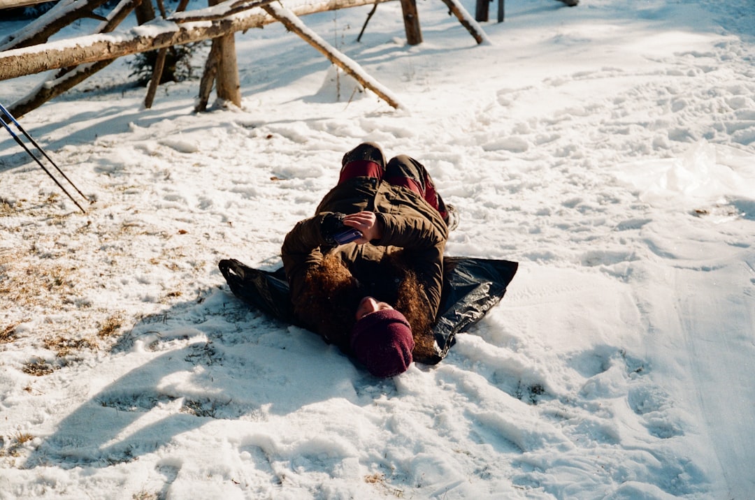 Inuit Parents Never Say No to Young Children (image credits: unsplash)