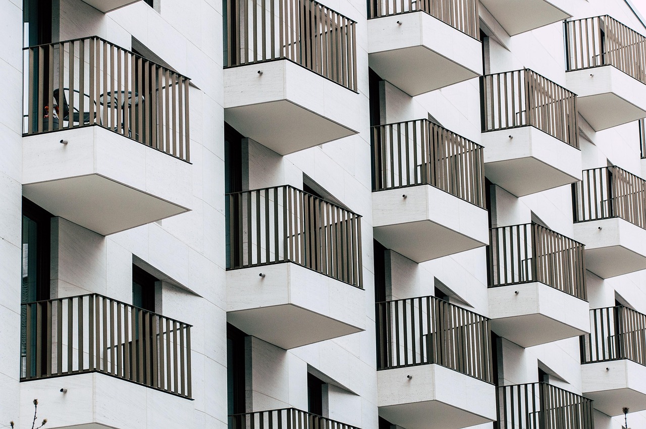 Swedish Teenagers Get Their Own Apartments at Sixteen (image credits: pixabay)