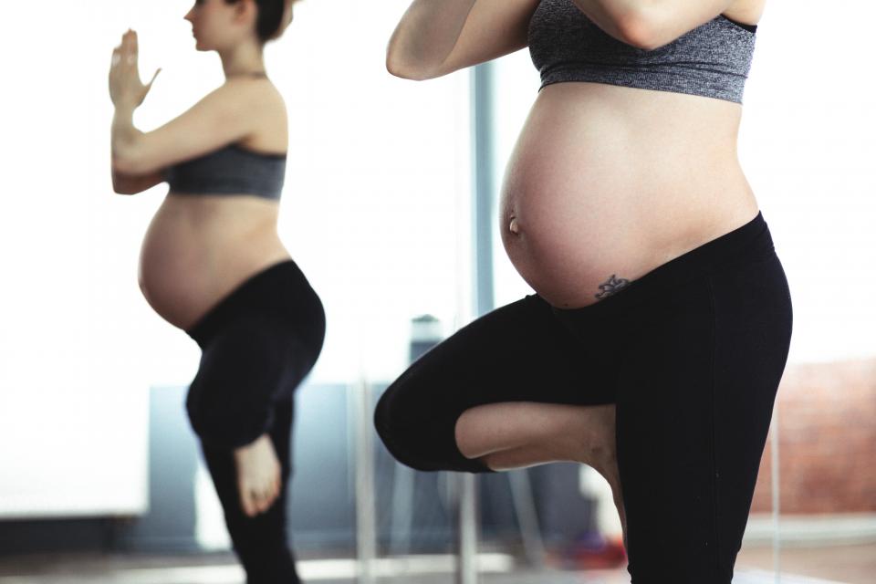Prenatal Yoga and Pilates (image credits: stocksnap)