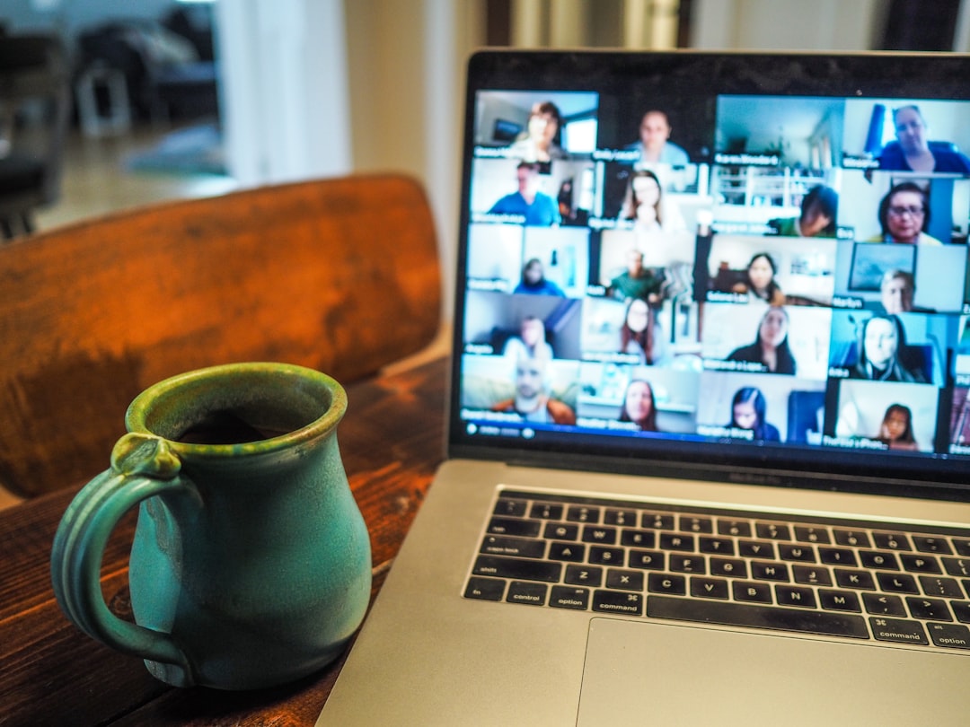 Remote Labor Support: Virtual Doulas and Telehealth (image credits: unsplash)